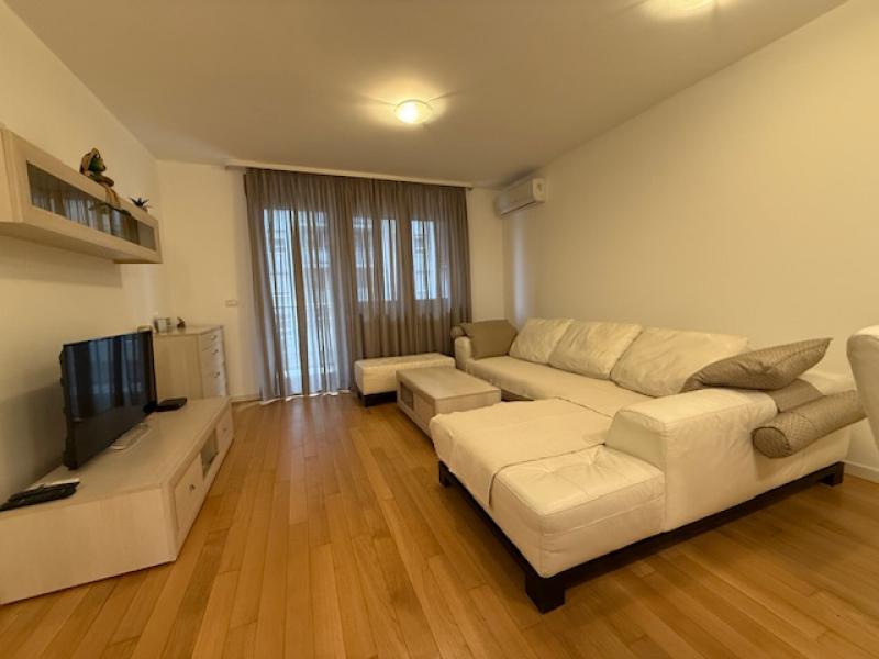 Novi Beograd-A blok-Dvosoban-Uknjižen ID#3063