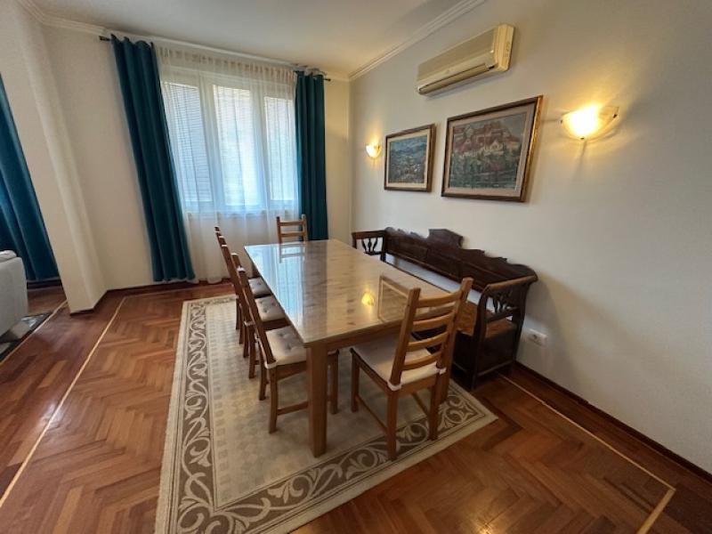 Voždovac-Borisavljevićeva-160m2-Garažno mesto ID#3001