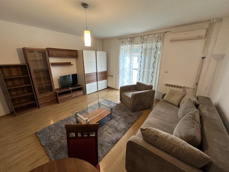 Novi Beograd - Blok 64-40m2-Namešten ID#3012