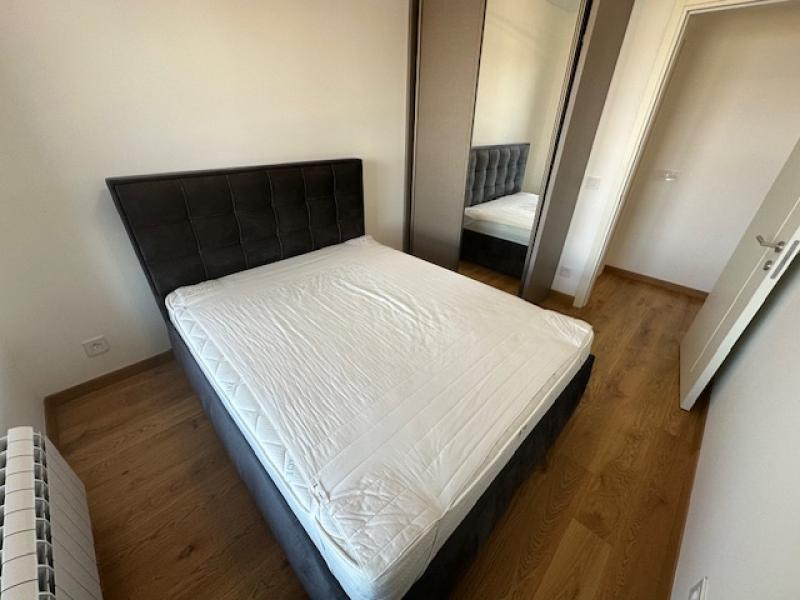 Voždovac-Voždove kapije-Dvosoban-Garažno mesto ID#3052