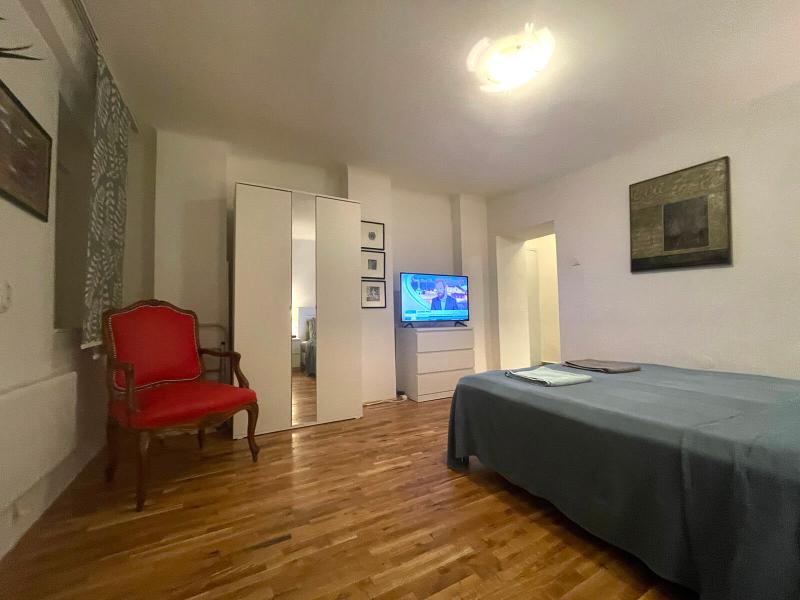 Vračar-Slavija - ,Kralja Milutina-7