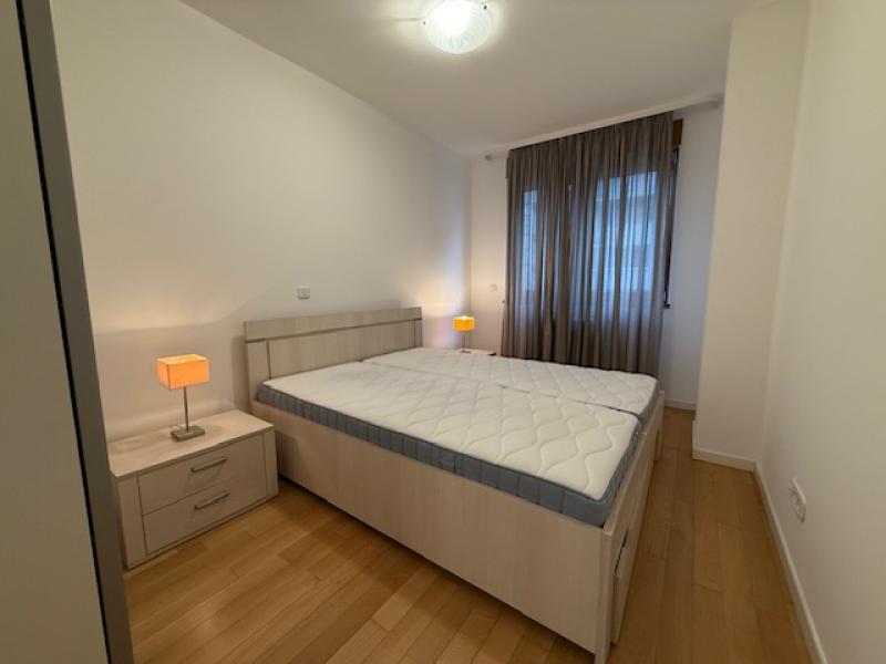 Novi Beograd-A blok - ,Uroša Martinovića-11