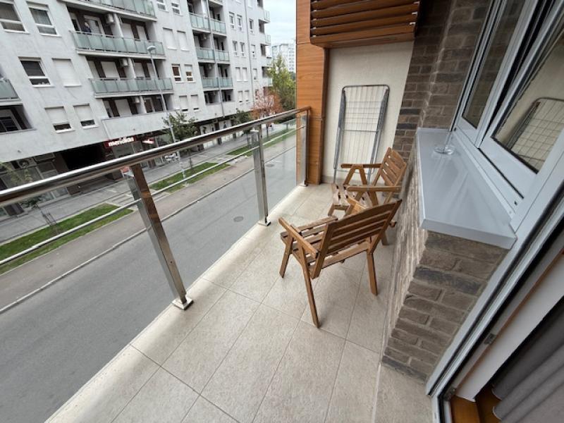 Novi Beograd-A blok - ,Uroša Martinovića-14