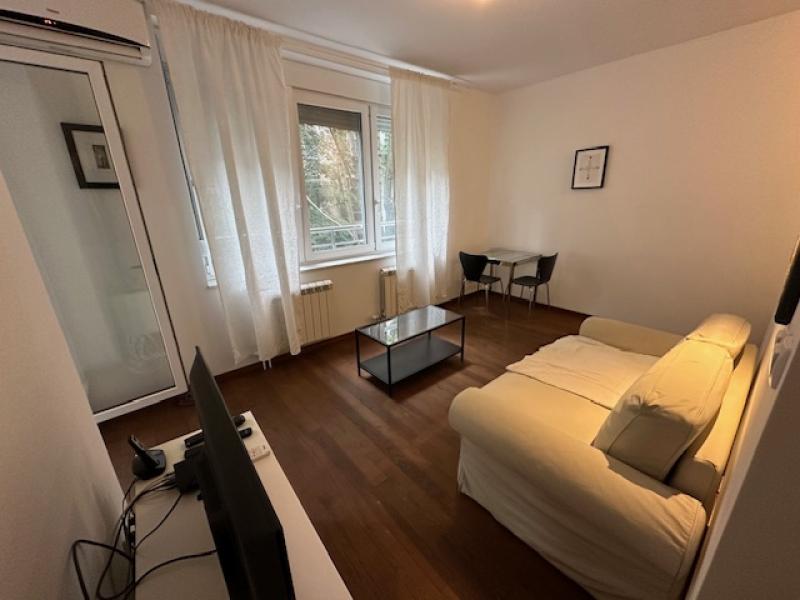 Dorćol - ,Knez Miletina-0