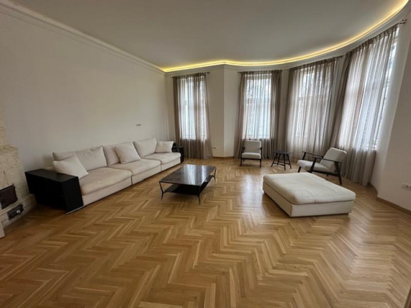 Centar  - ,Bulevar Despota Stefana-1