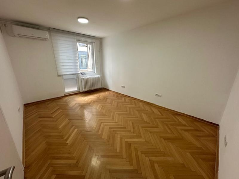 Banovo brdo - ,Požeška-3