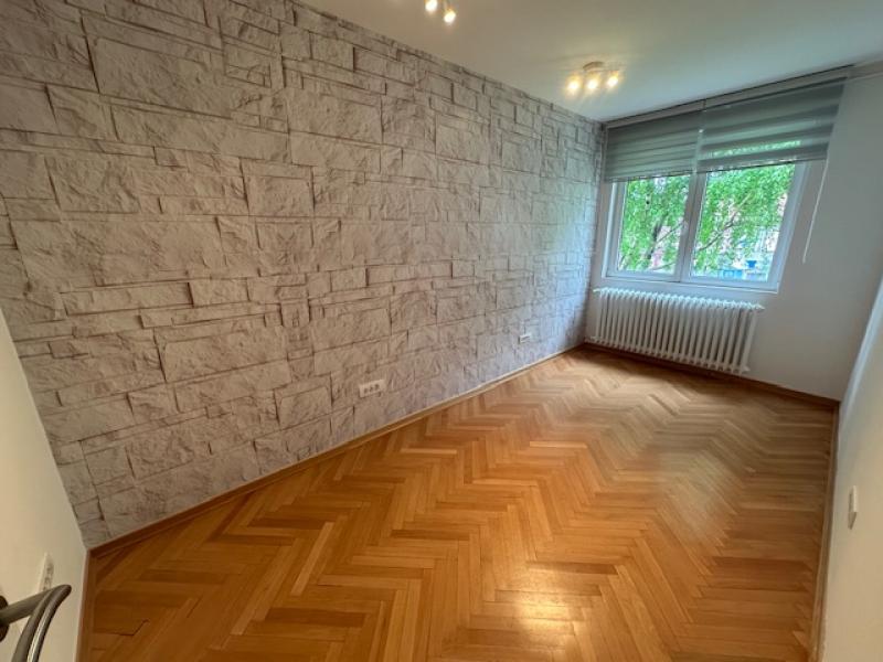 Banovo brdo - ,Požeška-4